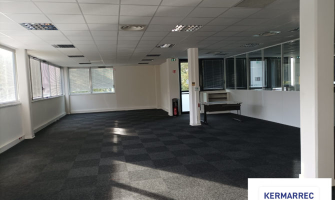 location Bureaux 199.00 m²