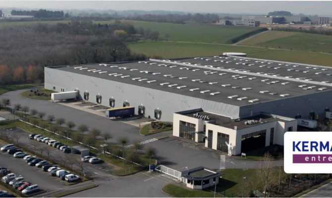 location Local d'activité 4715.00 m²