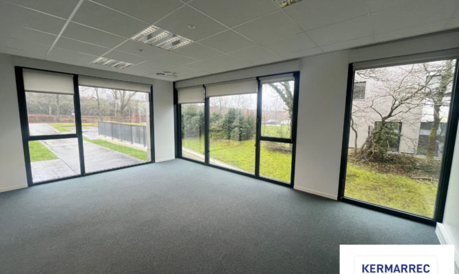 location Bureaux 267.00 m²