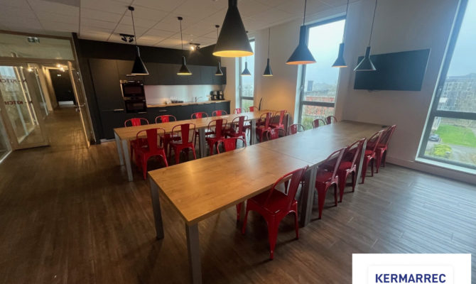 location Bureaux 320.00 m²