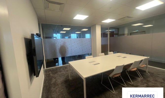 location Bureaux 320.00 m²