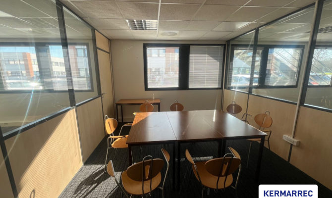 location Bureaux 433.00 m²