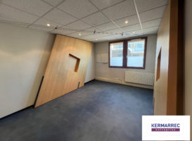 location Bureaux 258.00 m² Nantes 44