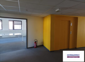 location Bureaux 359.00 m² Nantes 44