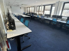 location Bureaux 2122.00 m² Nantes 44