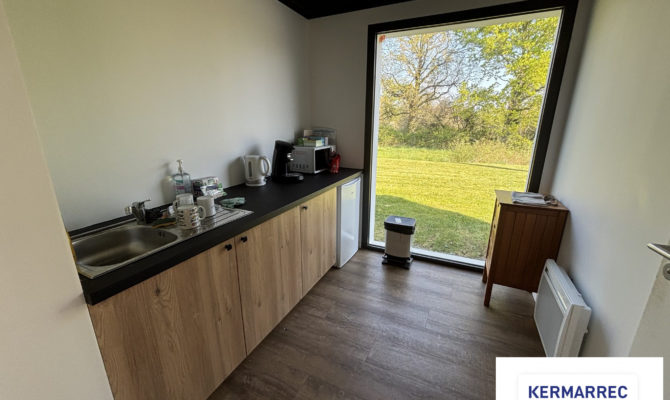 location Bureaux 100.00 m²