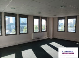 achat Bureaux 467.00 m² Nantes 44