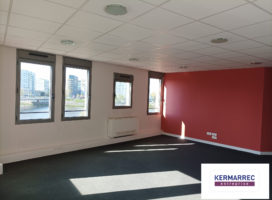 achat Bureaux 467.00 m² Nantes 44