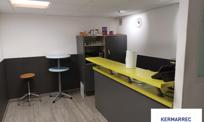 location Bureaux 245.00 m²