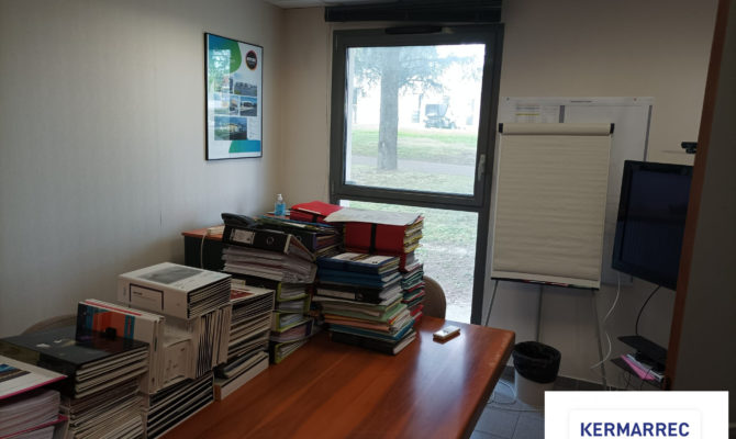 location Bureaux 154.00 m²