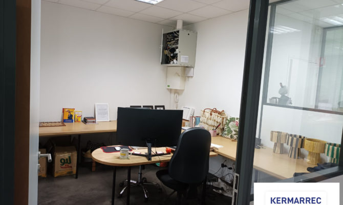 location Bureaux 66.00 m²