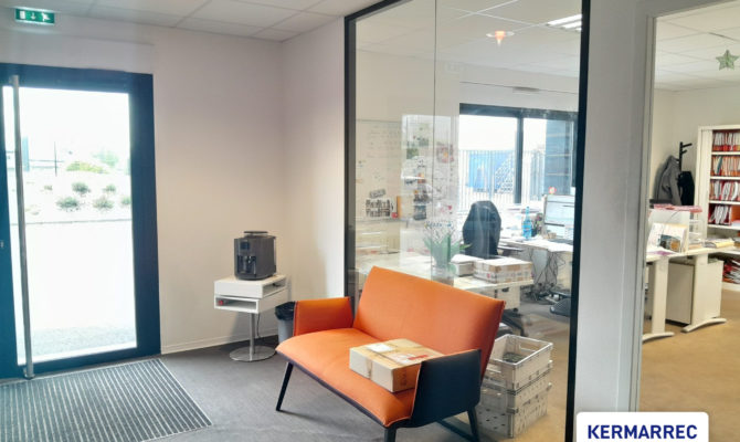 achat Local d'activité 1080.00 m²