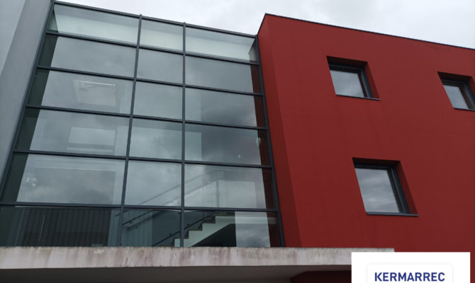 location Bureaux 94.00 m²
