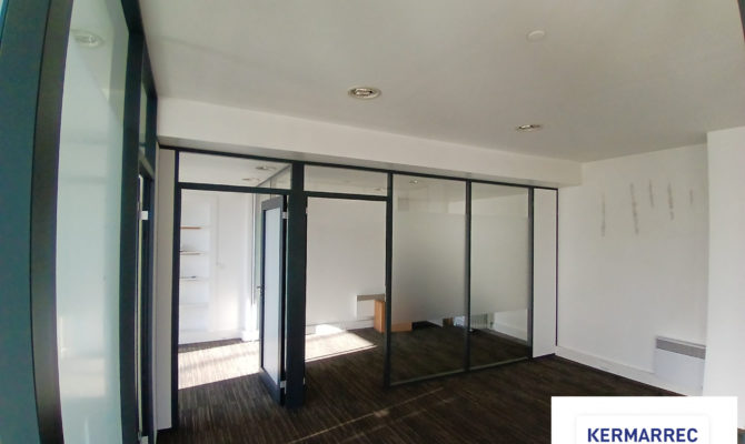 location Bureaux 142.00 m²