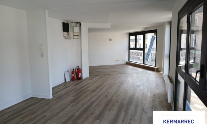 achat Bureaux 90.00 m²
