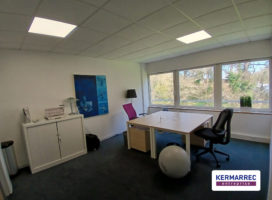 location Bureaux 141.90 m² Carquefou 44