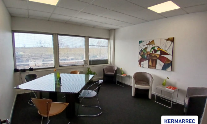 location Bureaux 141.90 m²