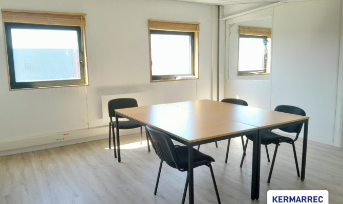 location Local d'activité 450.00 m²