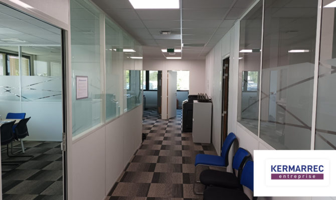 location Bureaux 169.00 m²