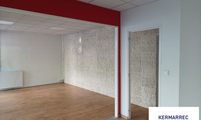 location Bureaux 104.00 m²