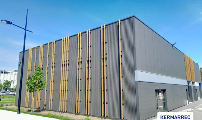 location Local d'activité 350.00 m²