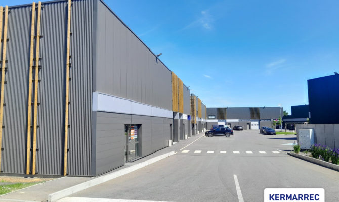 location Local d'activité 350.00 m²