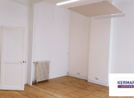 location Bureaux 200.00 m² Nantes 44