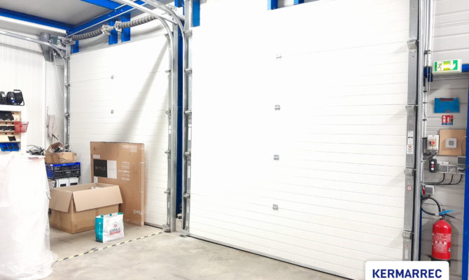 location Local d'activité 400.00 m²