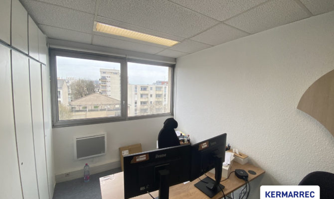 location Bureaux 85.00 m²