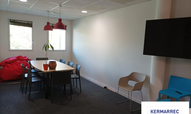achat Bureaux 148.00 m²