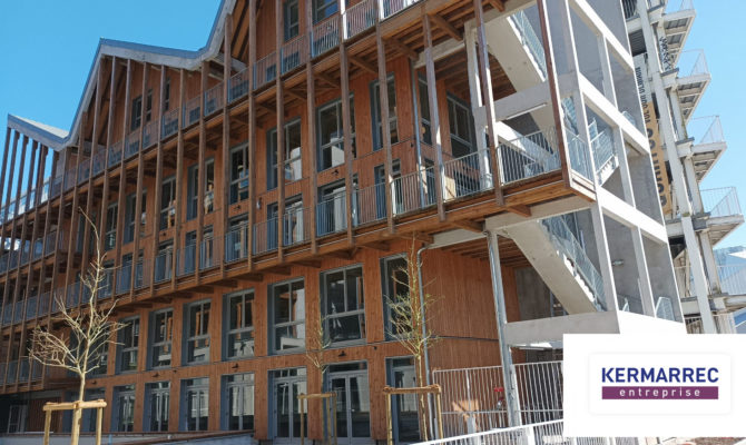 location Bureaux 251.00 m²