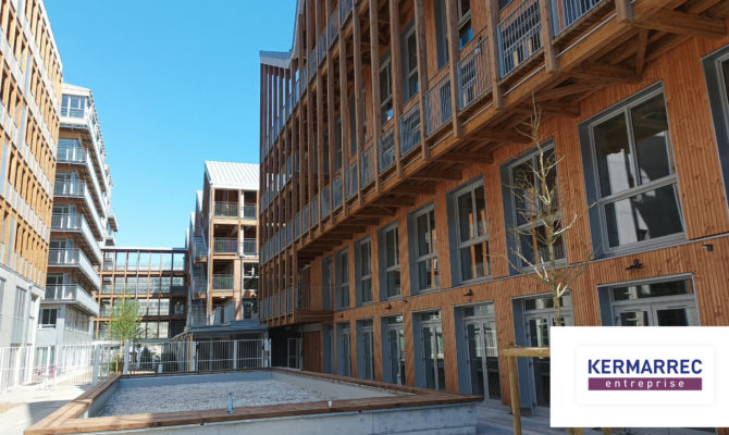 location Bureaux 251.00 m²
