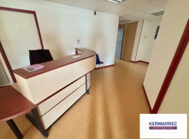 achat Bureaux 104.00 m² Séné 56