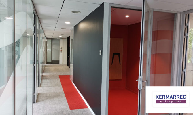 location Bureaux 253.00 m²