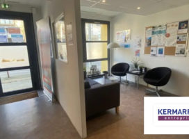 location Bureaux 152.00 m² Rezé 44