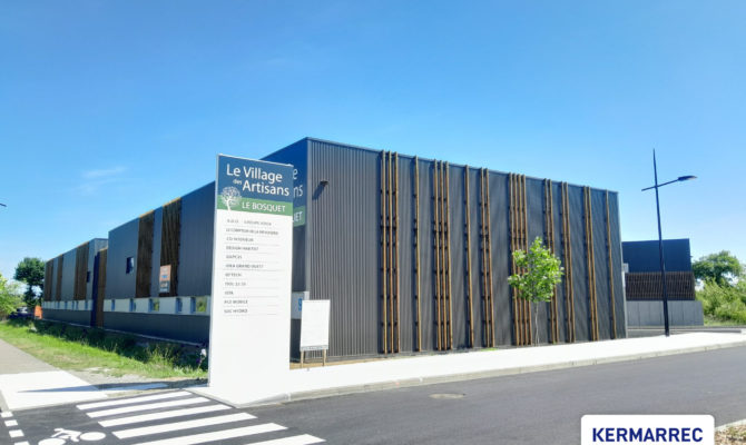 location Local d'activité 350.00 m²