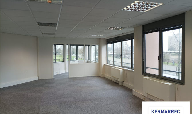 achat Bureaux 178.00 m²