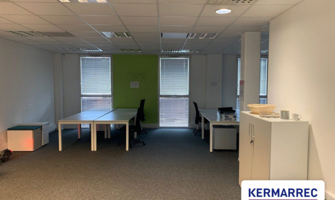 location Bureaux 309.00 m²