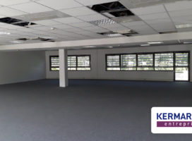location Bureaux 359.00 m² Orvault 44