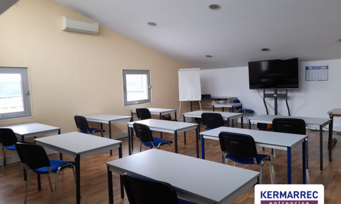 location Bureaux 200.00 m²