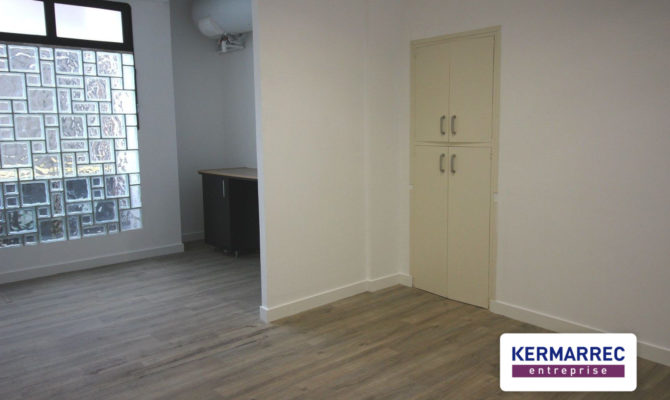 location Bureaux 78.00 m²
