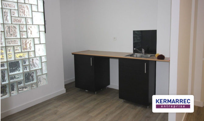 location Bureaux 78.00 m²