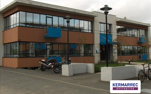 location Bureaux 450.00 m²