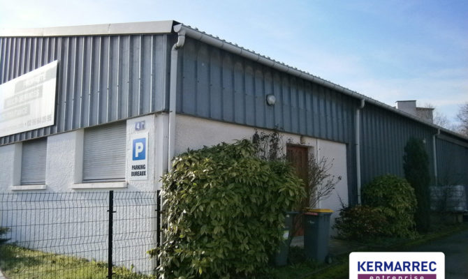 location Local d'activité 370.00 m²
