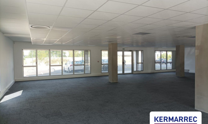 location Bureaux 255.00 m²
