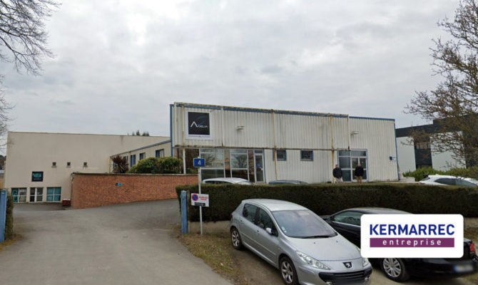 location Local d'activité 2570.00 m²