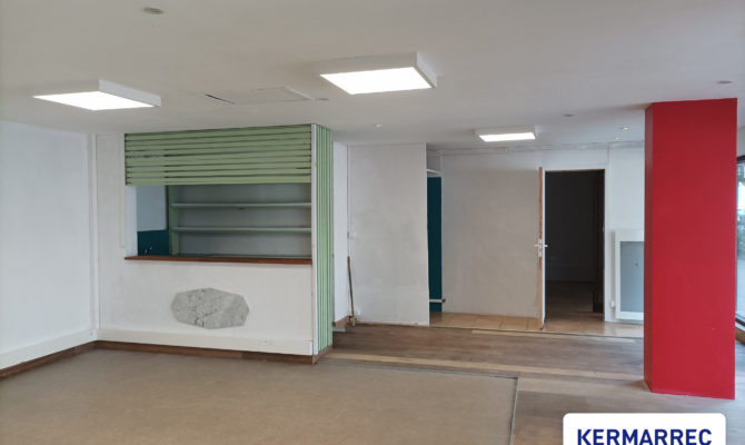 location Bureaux 74.00 m²