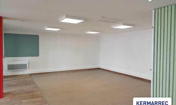 location Bureaux 74.00 m²