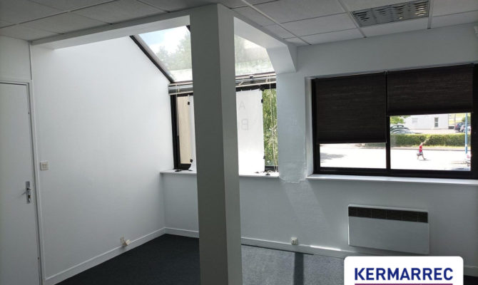 achat Bureaux 77.34 m²