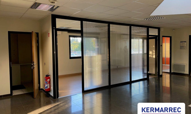 achat Bureaux 230.00 m²